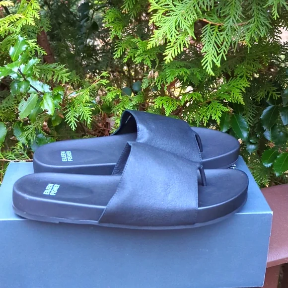 Eileen Fisher “Edge” Black Slide Sandals - Picture 6 of 8